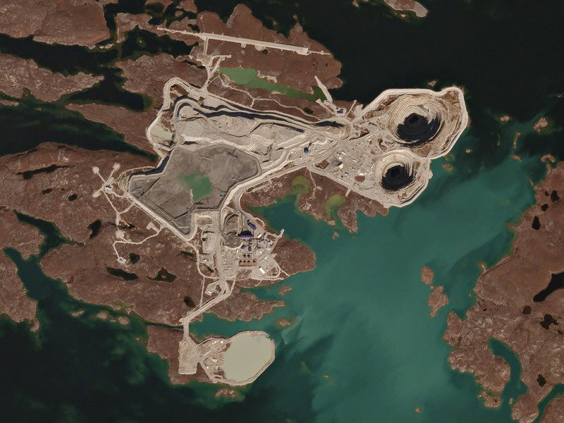7 Of The Most Impressive Open-Pit Mines In The World