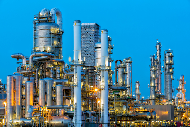 What is it like to work at a petrochemical refinery? | NES Fircroft